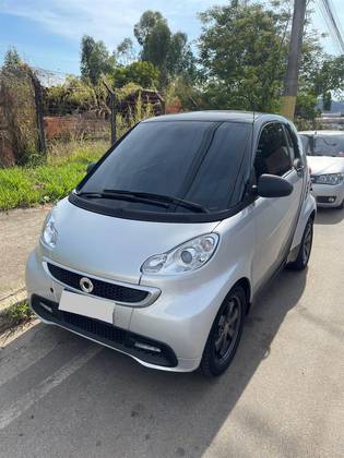 SMART FORTWO 1.0 COUPÊ TURBO 12V GASOLINA 2P AUTOMÁTICO